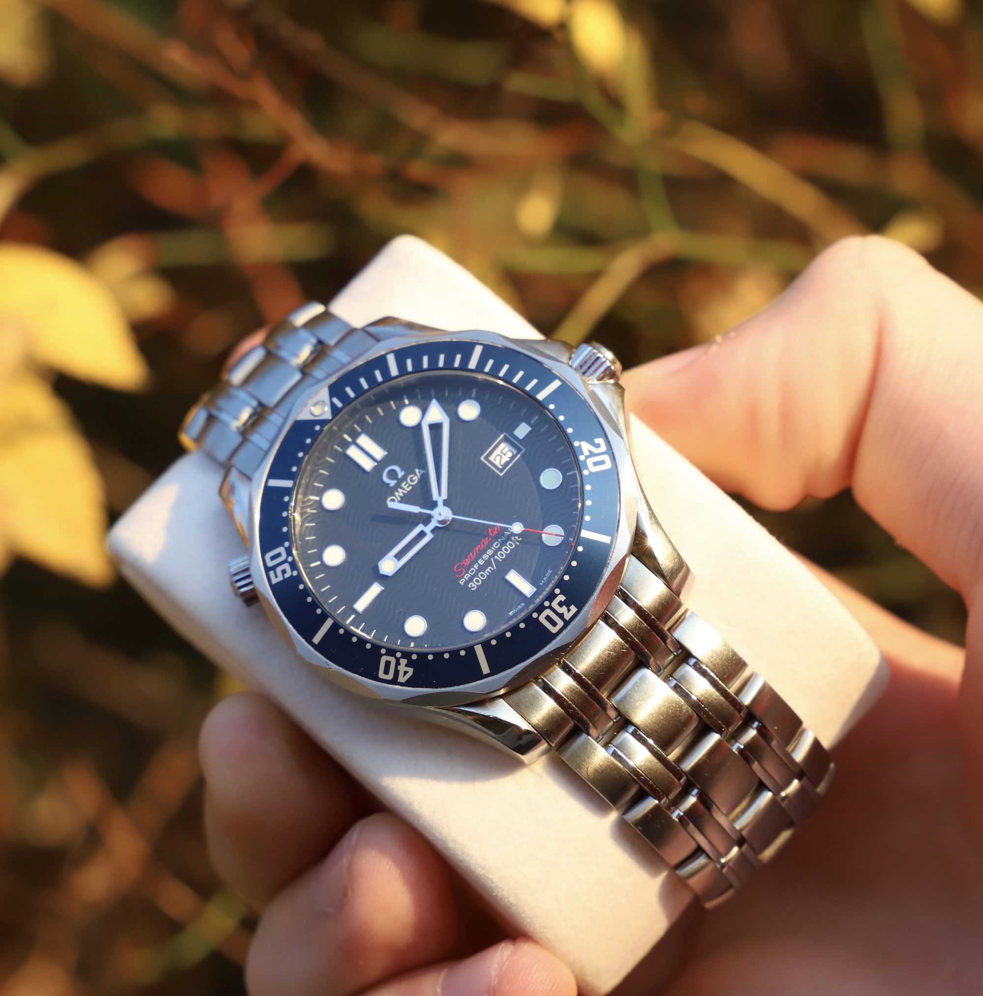 Omega Seamaster quartz James Bond