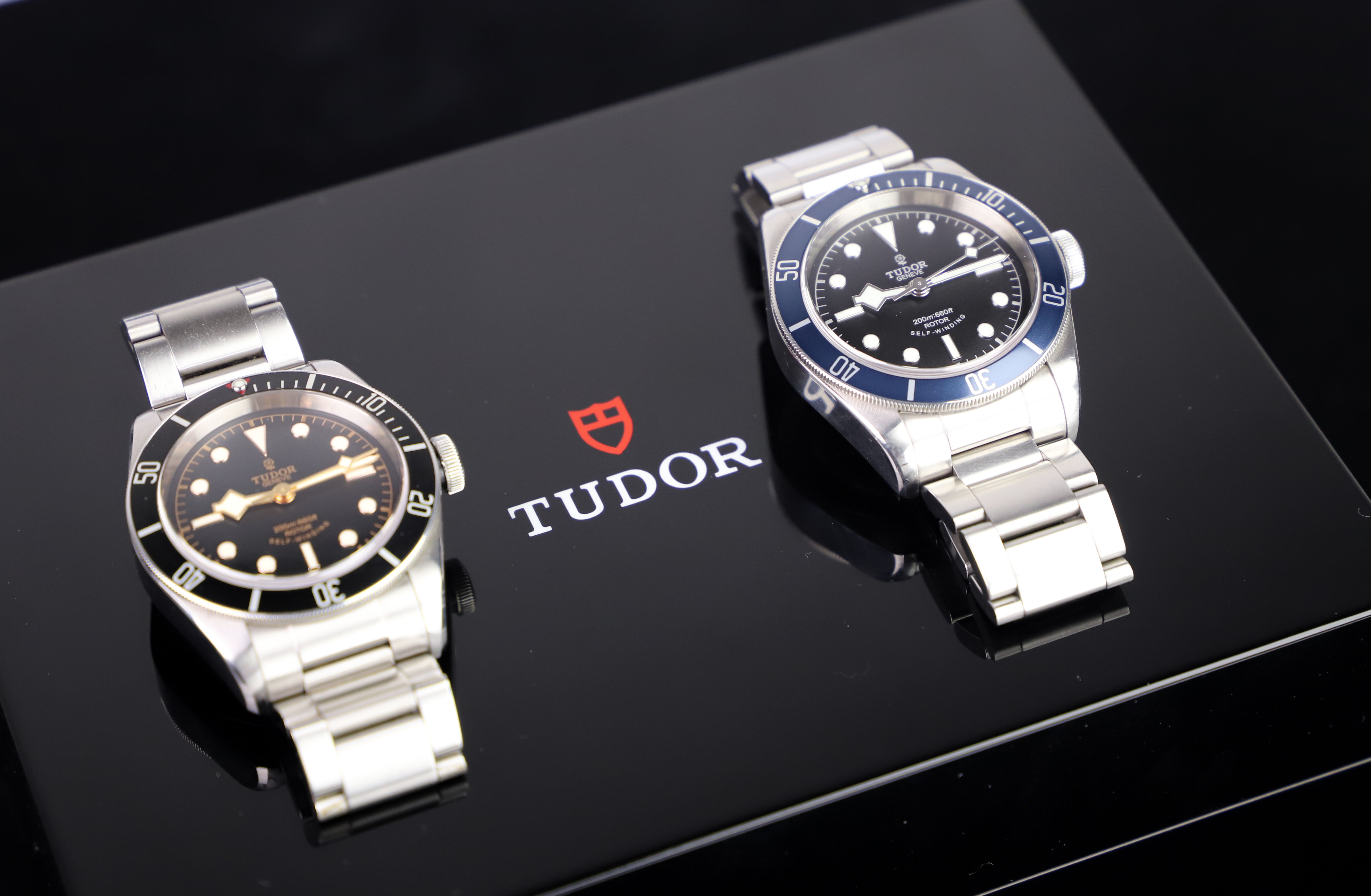 Tudor 79220N vs 79220B