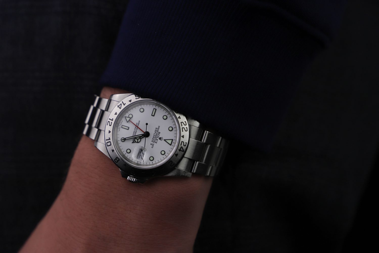 rolex 16570 thickness