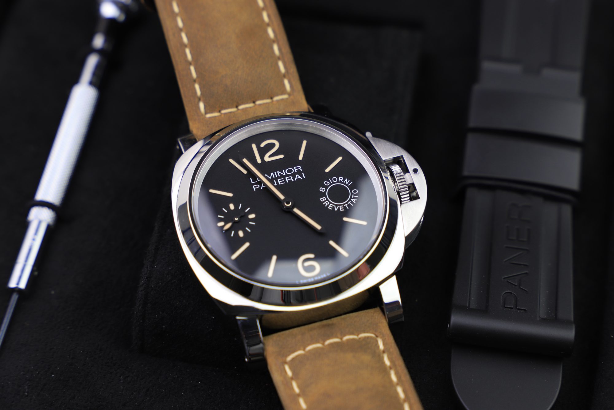 Panerai PAM 590