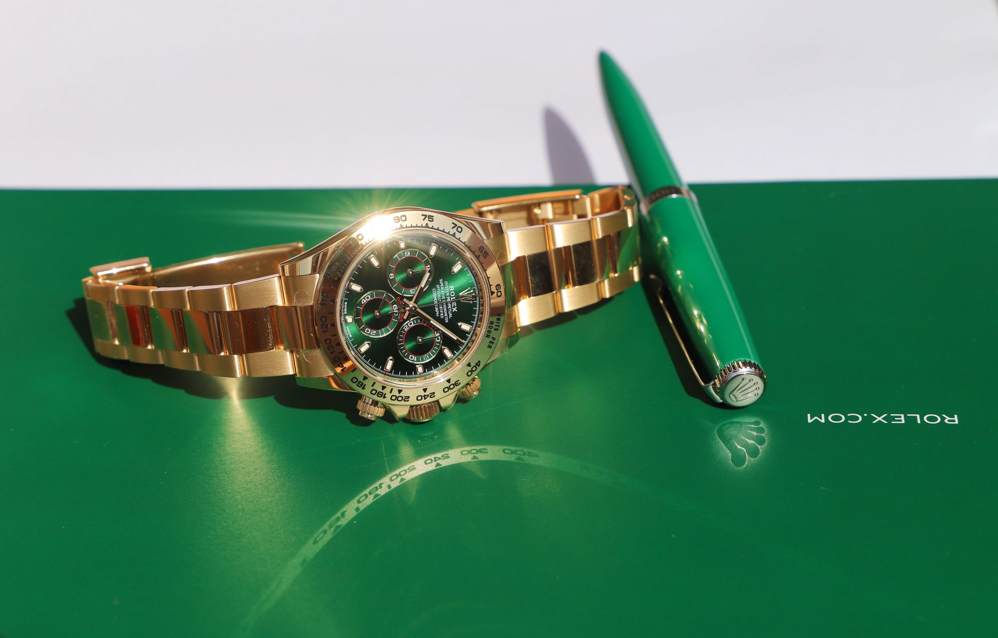 Rolex daytona 116508 hot sale green dial