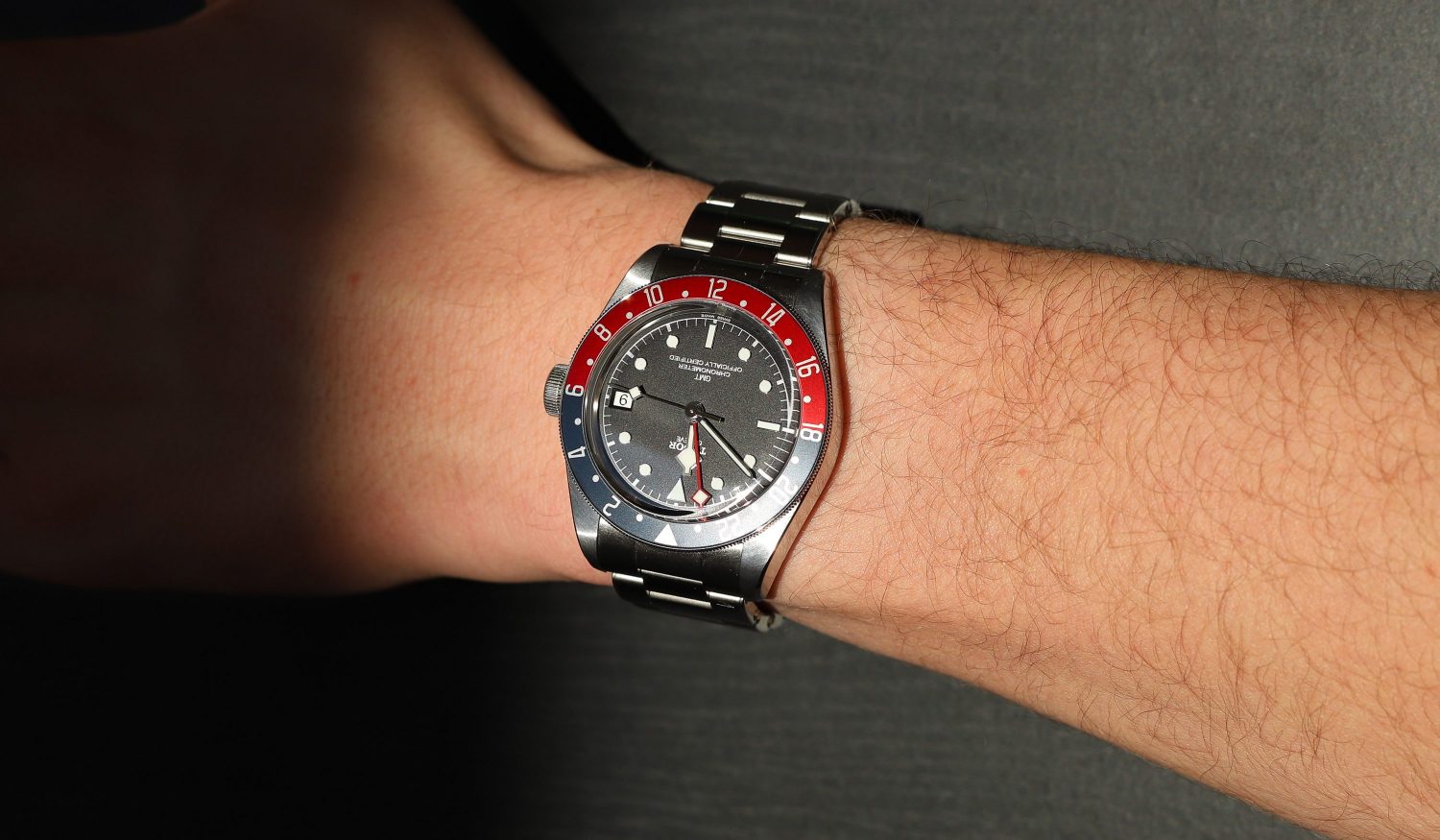 Tudor black outlet bay gmt problems