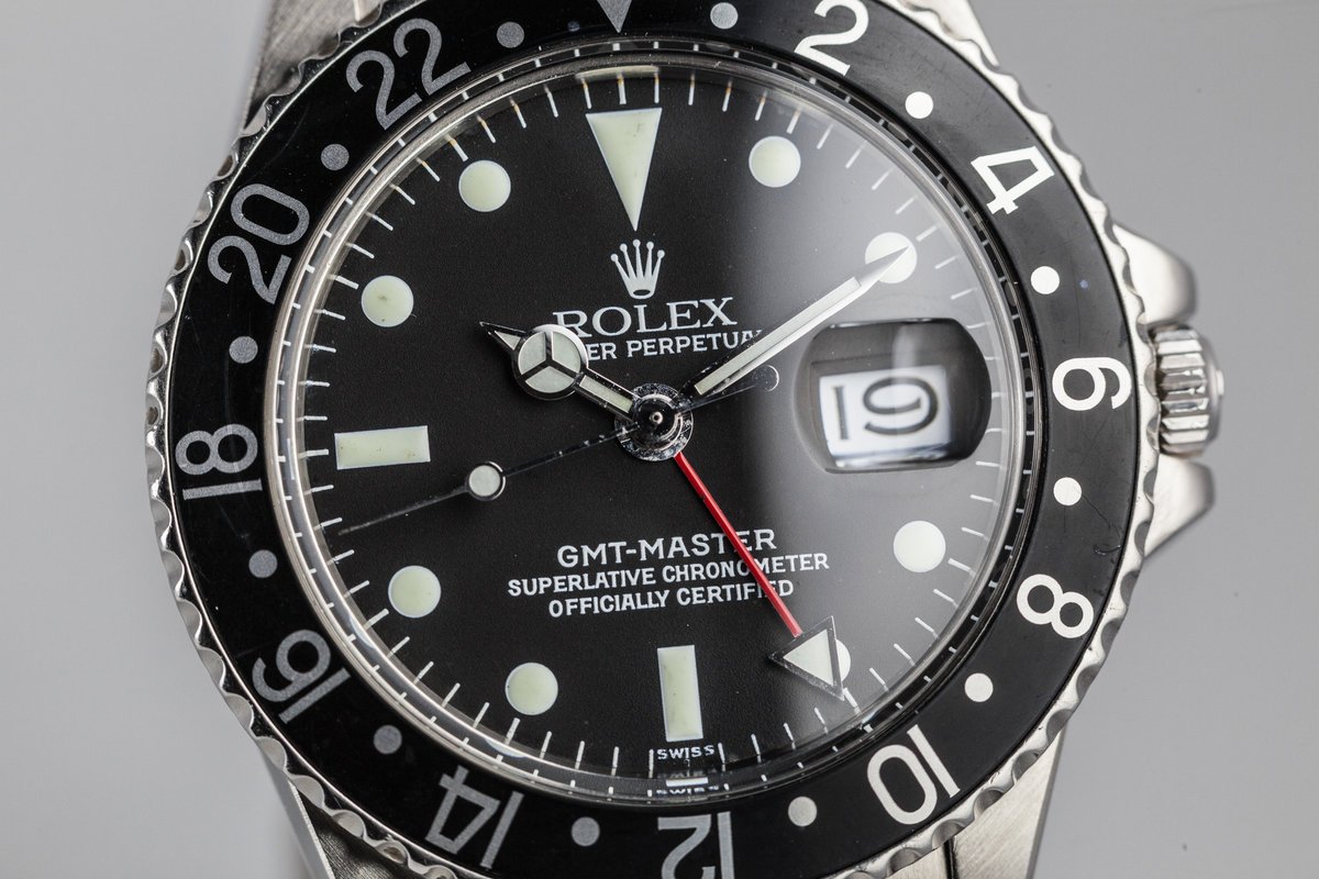 What is a Rolex Service Dial 