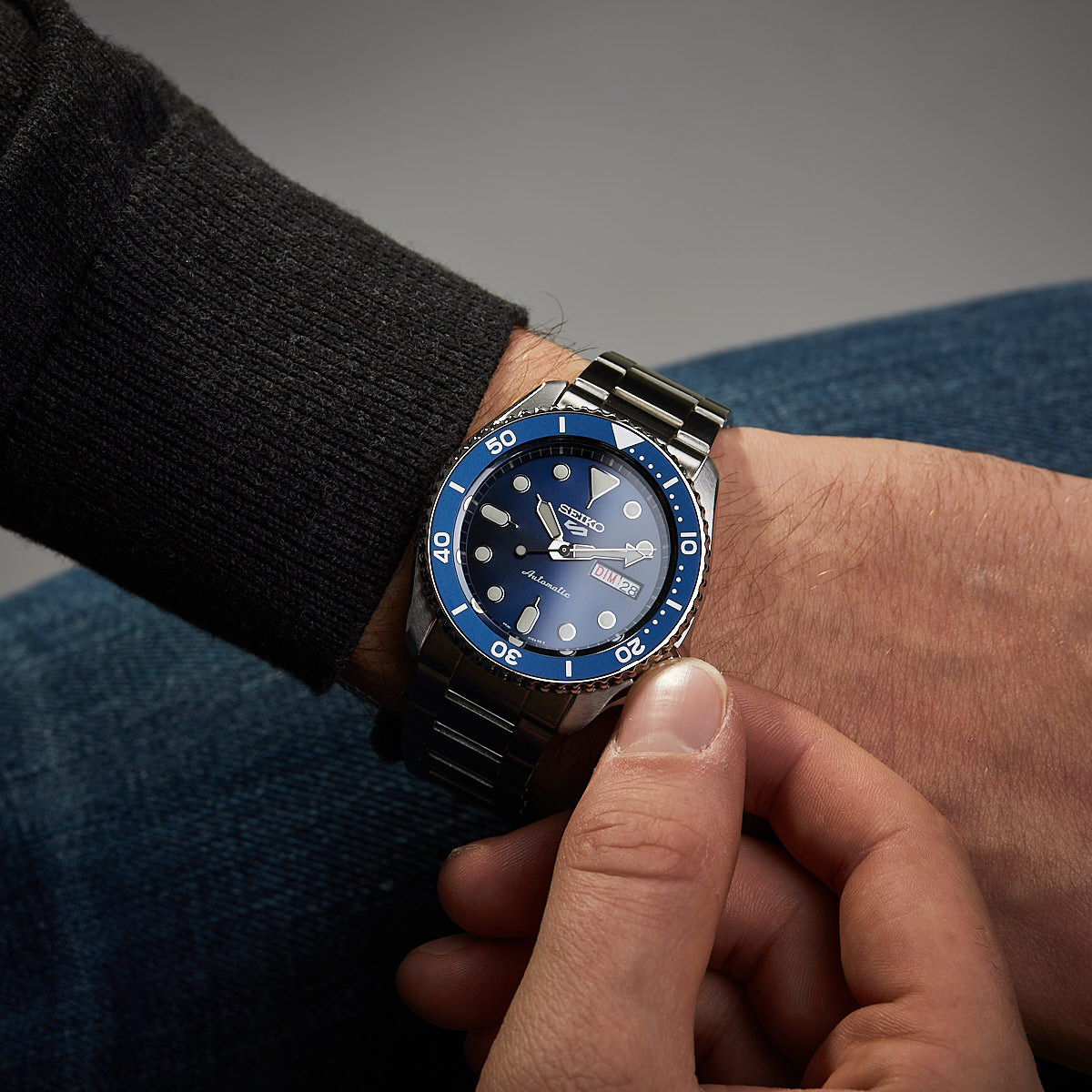 Seiko 5 Sports Srpd51k1 Automatic Watch Review Millenary Watches