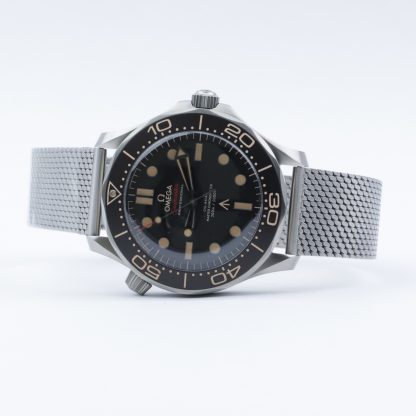 Omega Seamaster Diver 300m Co-Axial 007 Edition 210.90.42.20.01.001