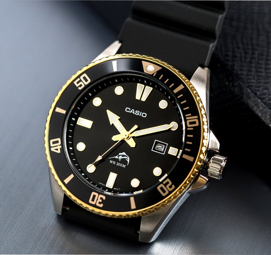 Casio divers watch online 200m