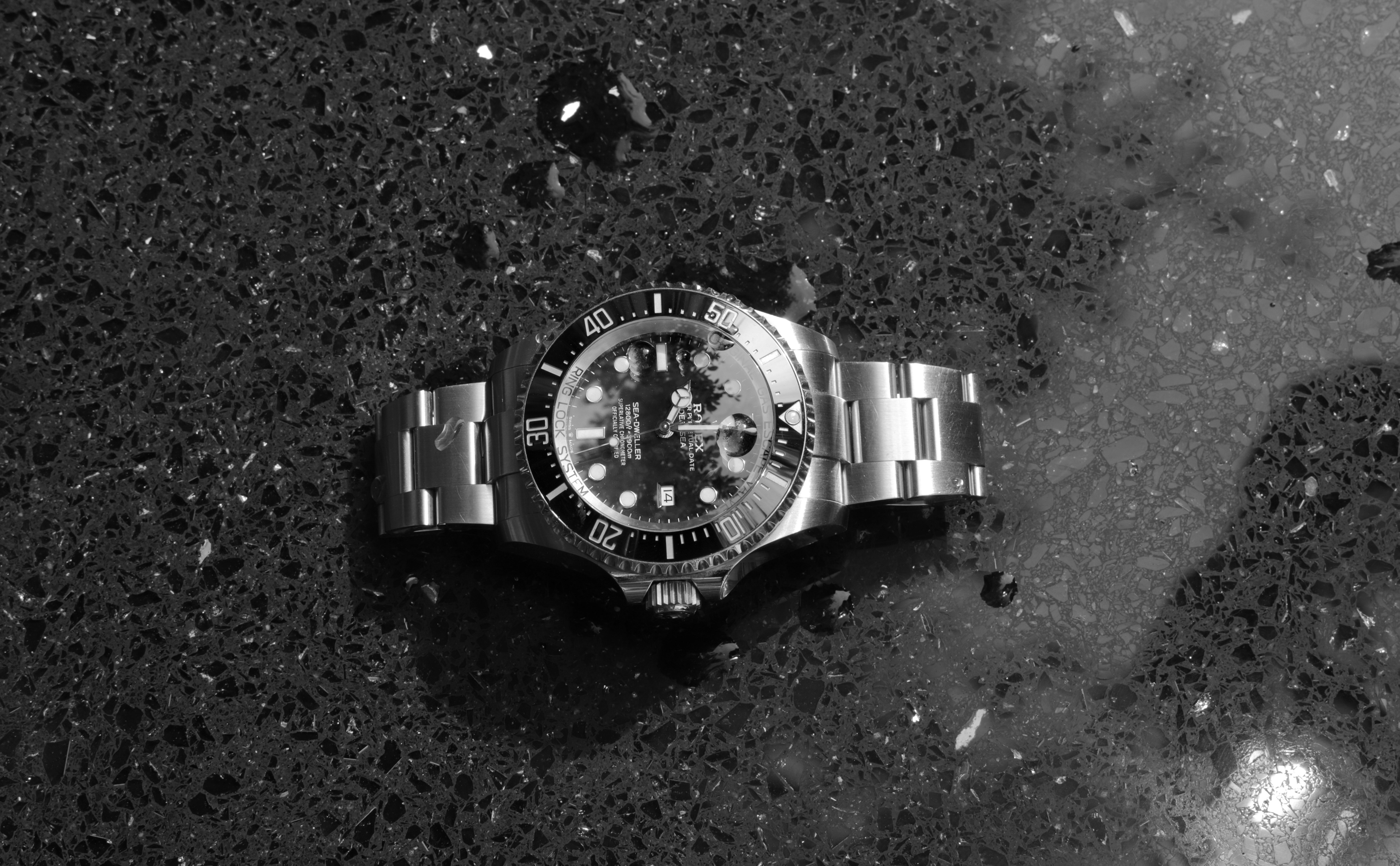 Rolex Deepsea Sea-Dweller 126660