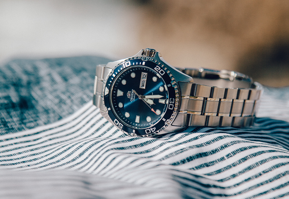 orient ray ii vs rolex submariner