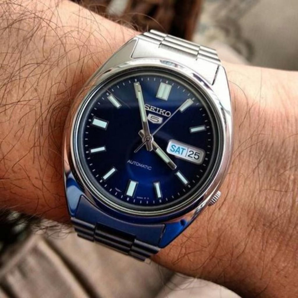 mens seiko 5 automatic watch snxs77
