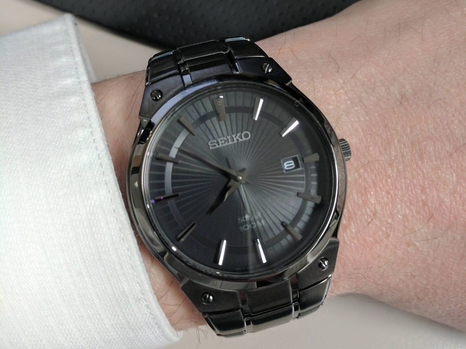 Seiko Solar SNE325 Review & Complete Guide - Millenary Watches