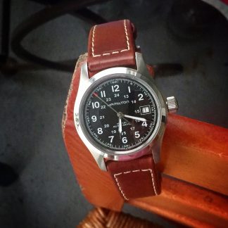 Hamilton Khaki Field h70455533 Review & Complete Guide - Millenary Watches