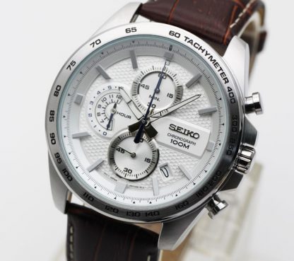 Seiko Chronograph SSB263P1 Review & Complete Guide - Millenary Watches