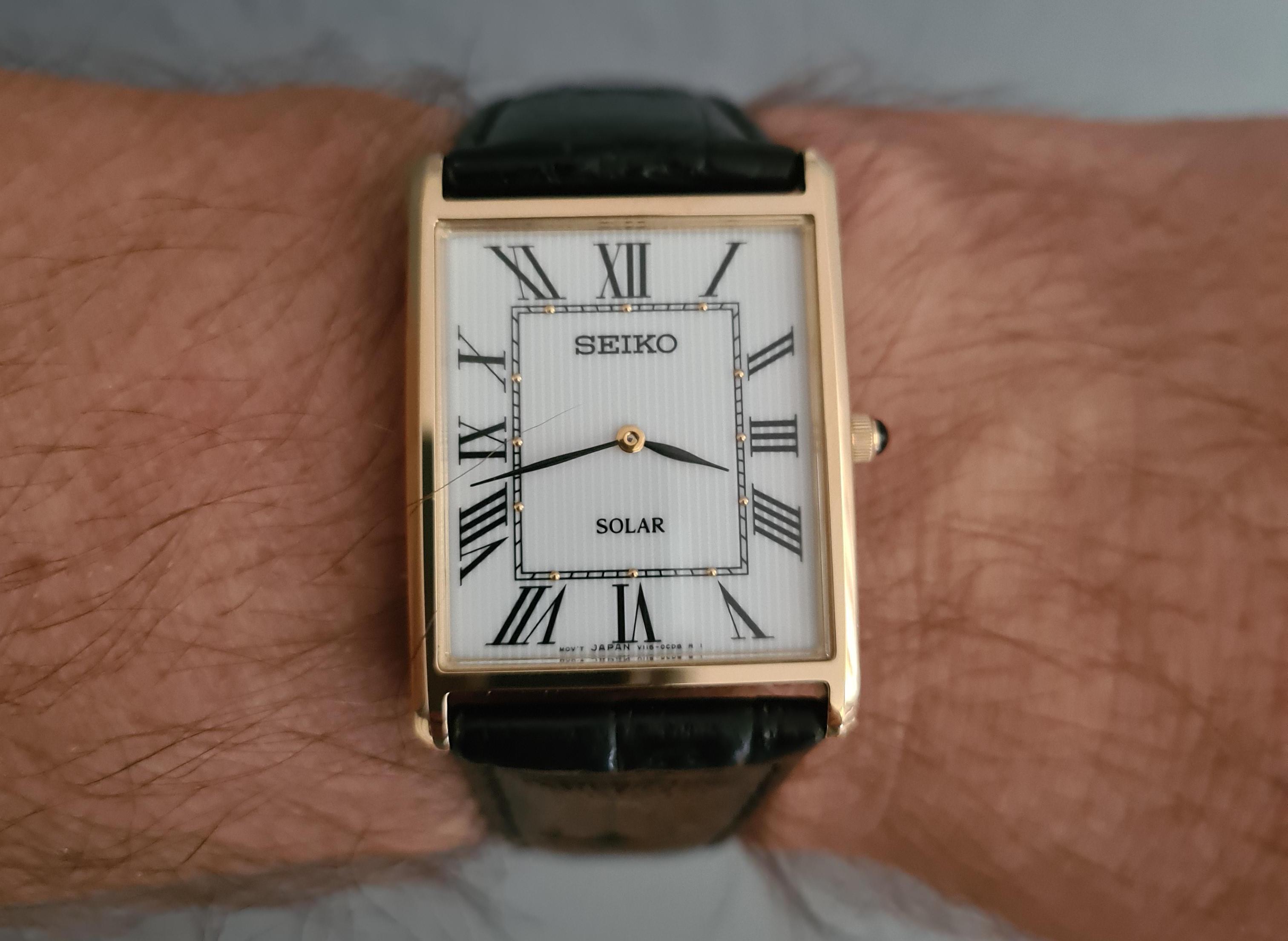 Top 12 Best Affordable Alternatives to Cartier Tank [List & Guide] -  Millenary Watches